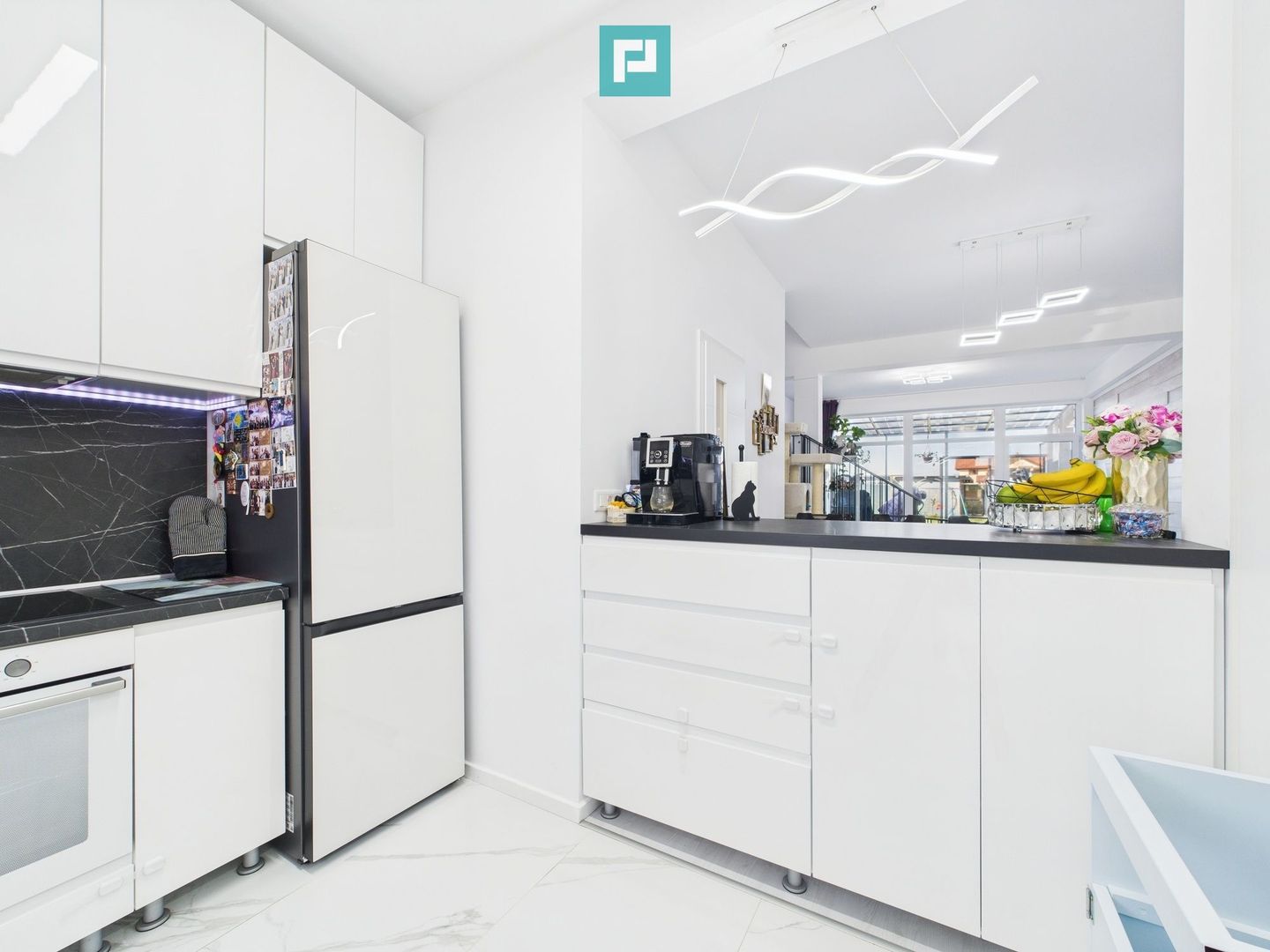 Duplex 1/2 mobilat şi utilat în Săcălaz - Poză 4