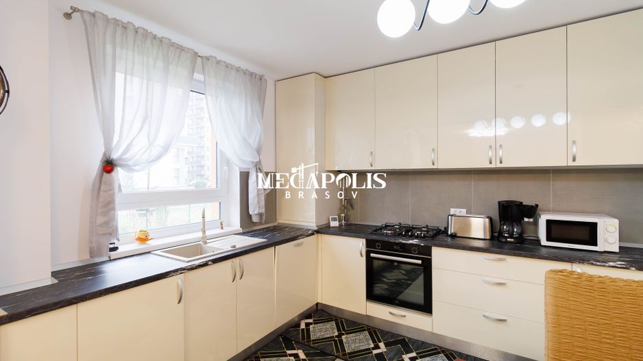 3 Camere | 2 Băi | 92 mp | Tractorul | Parcare - Poză 2