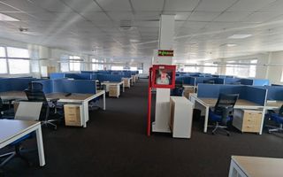 Spatii birouri/servicii - Poză 11