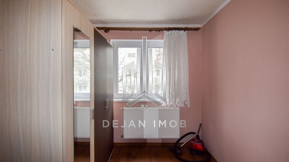 Apartament cu 2 camere de vânzare în Simeria, Sfantu Gheorghe - Poză 3