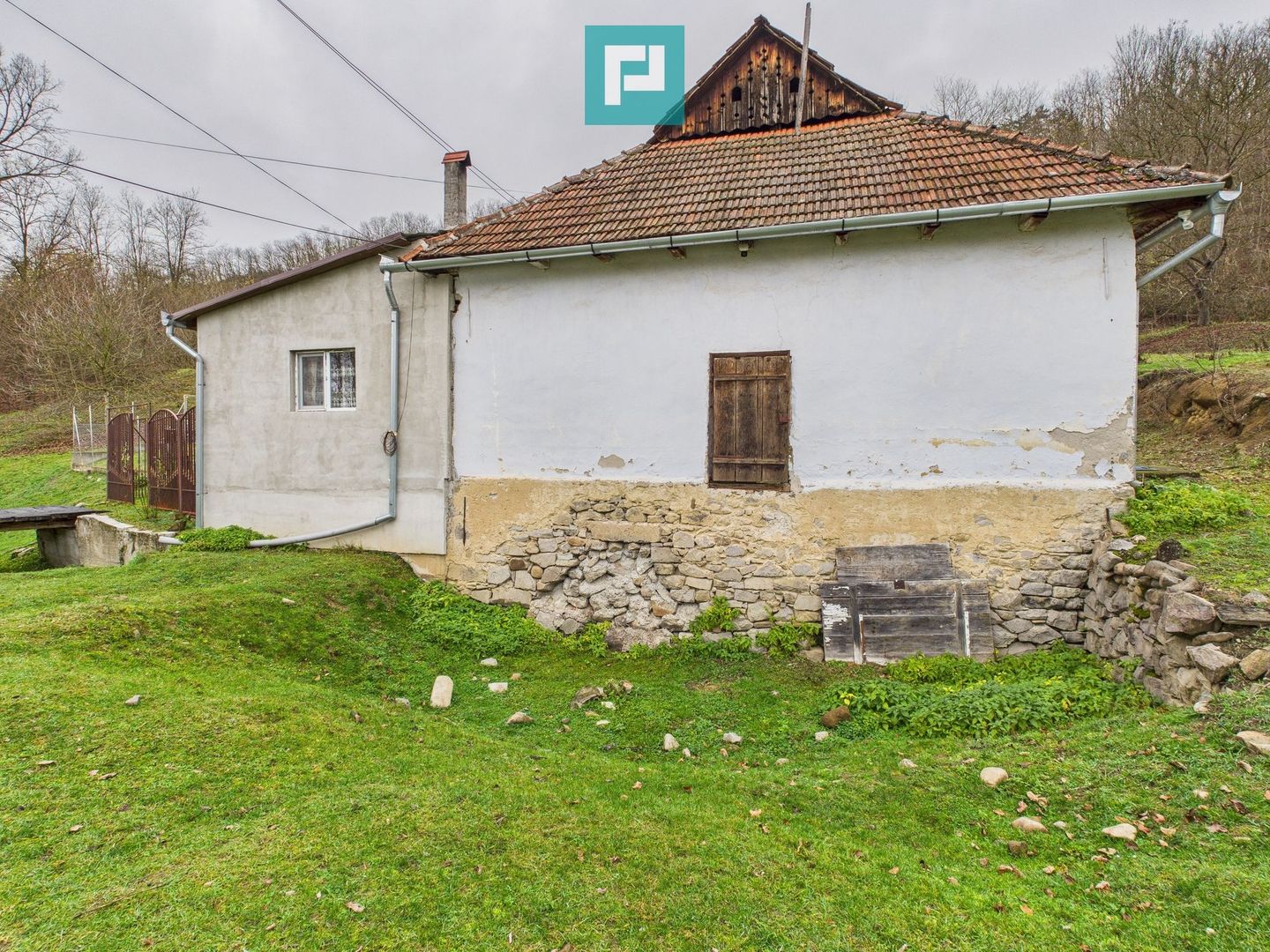 Casă cu teren de 24.679,73 mp, în Hălmagiu, Arad - Poză 7