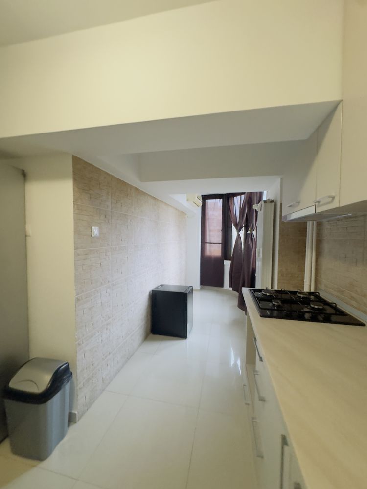 Vanzare Apartament 2 Camere pe Bulevardul Unirii - Vedere Sud - Poză 4