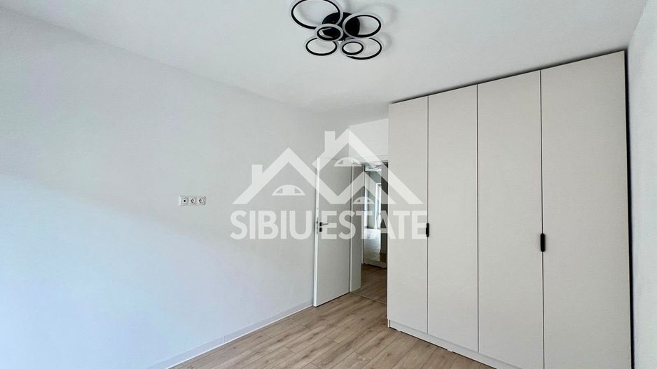 Apartament de lux – 3 camere, blacon si parcare - Poză 4