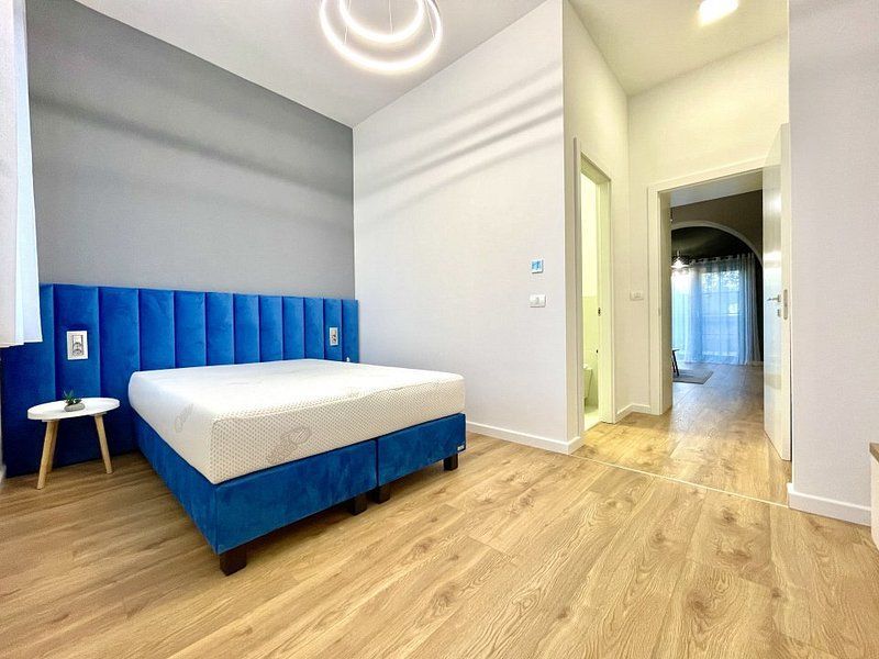 Elegant, finisaje premium, locație deosebita - 3 camere  în Bălcescu - Poză 17