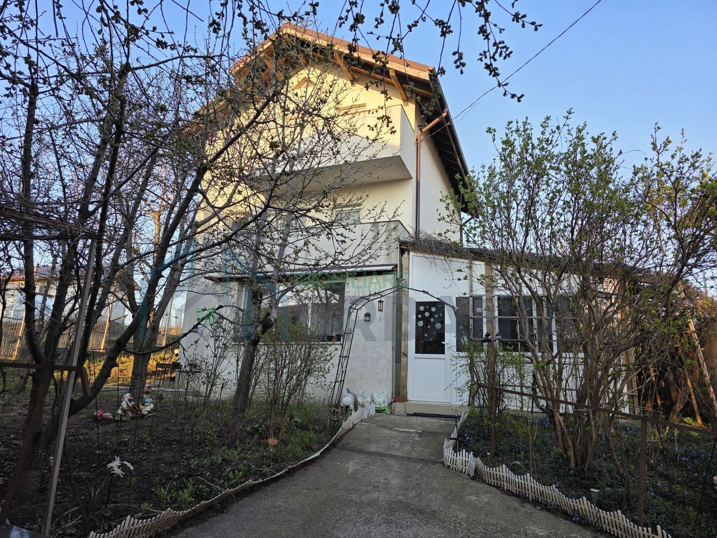 Casă individuală de vânzare în Vișan, comuna Bârnova, Iași - Poză 1