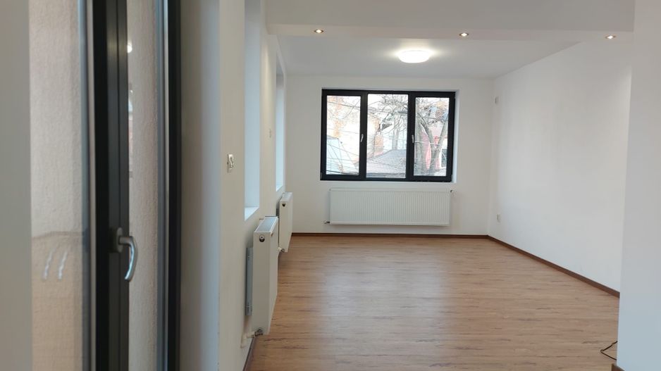 Casa de inchirat Blv Decebal Piata Alba Iulia Mall Vitan construcţie 2023 - Poză 14