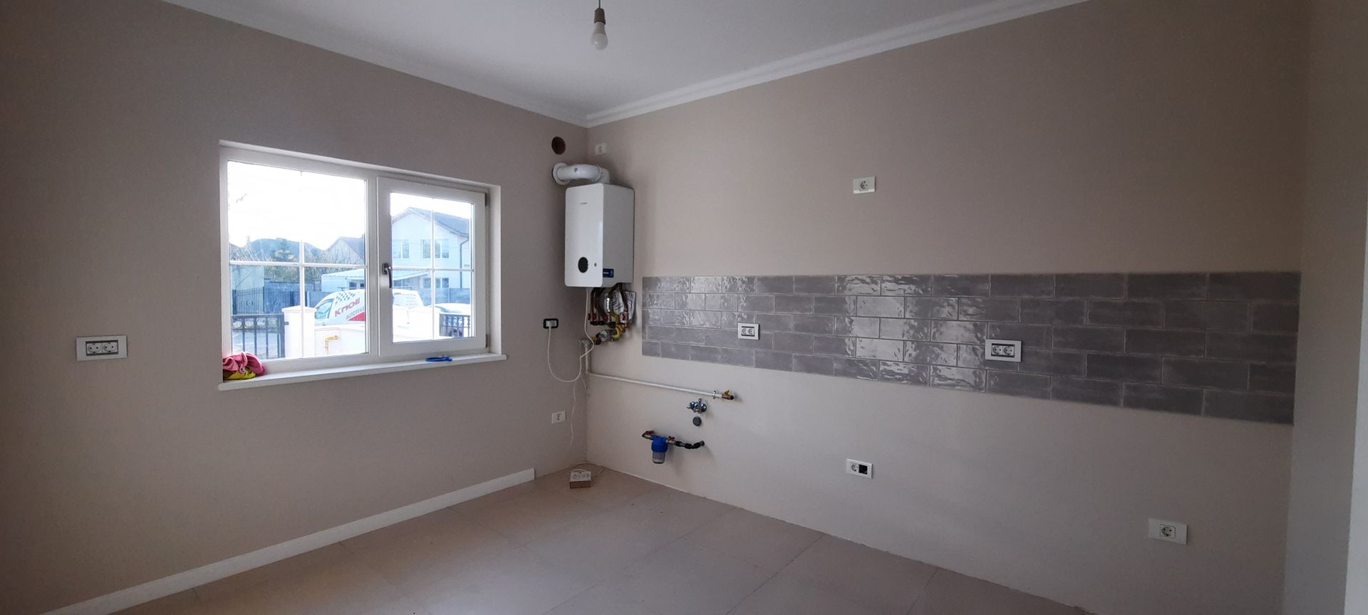 Locuinta deosebita cu finisaje PREMIUM - Poză 14