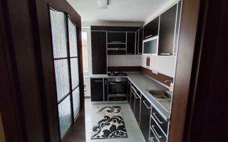 Apartament cu 3 camere | Zona Tineretului - Florești - Poză 10