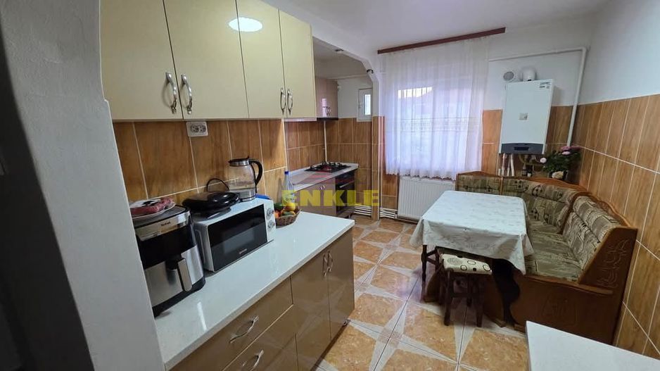 Apartament 3 camere, 81 mp – zona Stejari - Poză 5