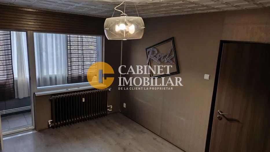 3 camere, bloc de caramida cu stalpi de beton, Tatarasi, liber! - Poză 1