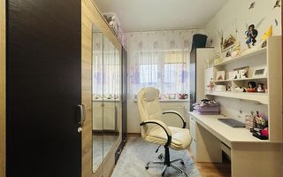 Apartament la cheie, Vasile Aaron, boxa la subsol, liber de sarcini - Poză 3
