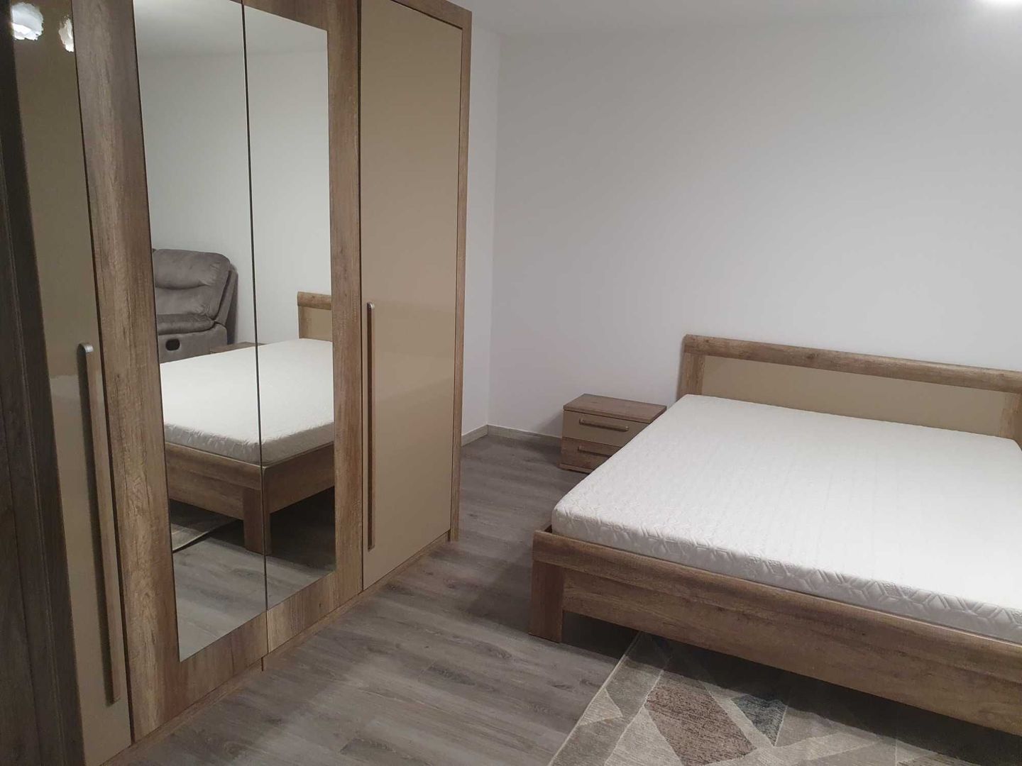 Închiriere garsonieră Piața Alba Iulia Decebal - Poză 7