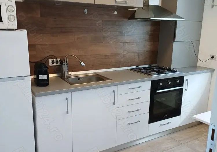 Garsonieră spațioasă de închiriat Apărătorii Patriei – Constantin Brâncoveanu - Poză 3