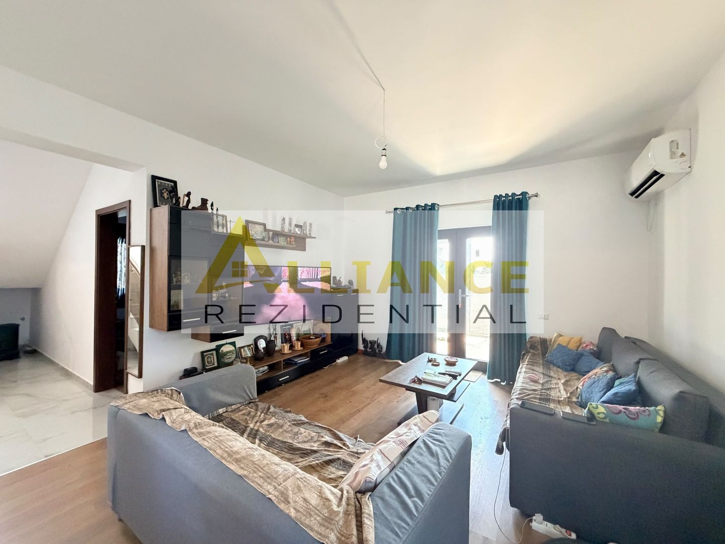 Casa Individuala - 4 camere - 3 bai - 337mp teren - Poză 8