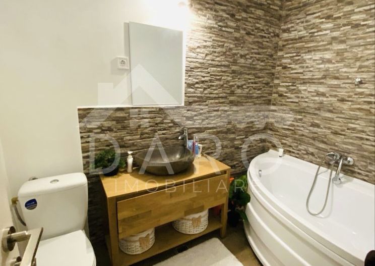 🏡 Apartament de vânzare – 3 camere | 81 mp + 3 terase | Zona Unirii – - Poză 8