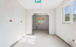 Casă cu panoramă spre dealurile Șiriei - Poză 4