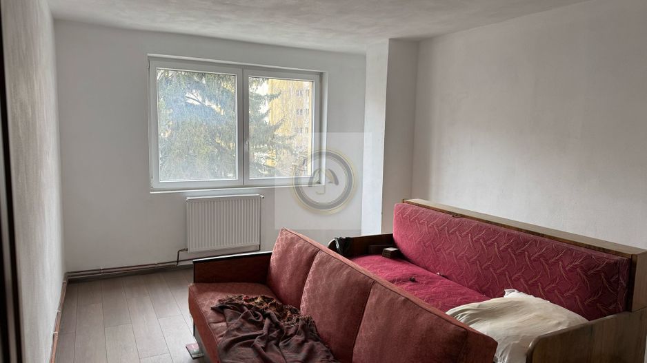 Apartament 3 camere de inchiriat | nemobilat, neutilat | langaDoboz - Poză 19