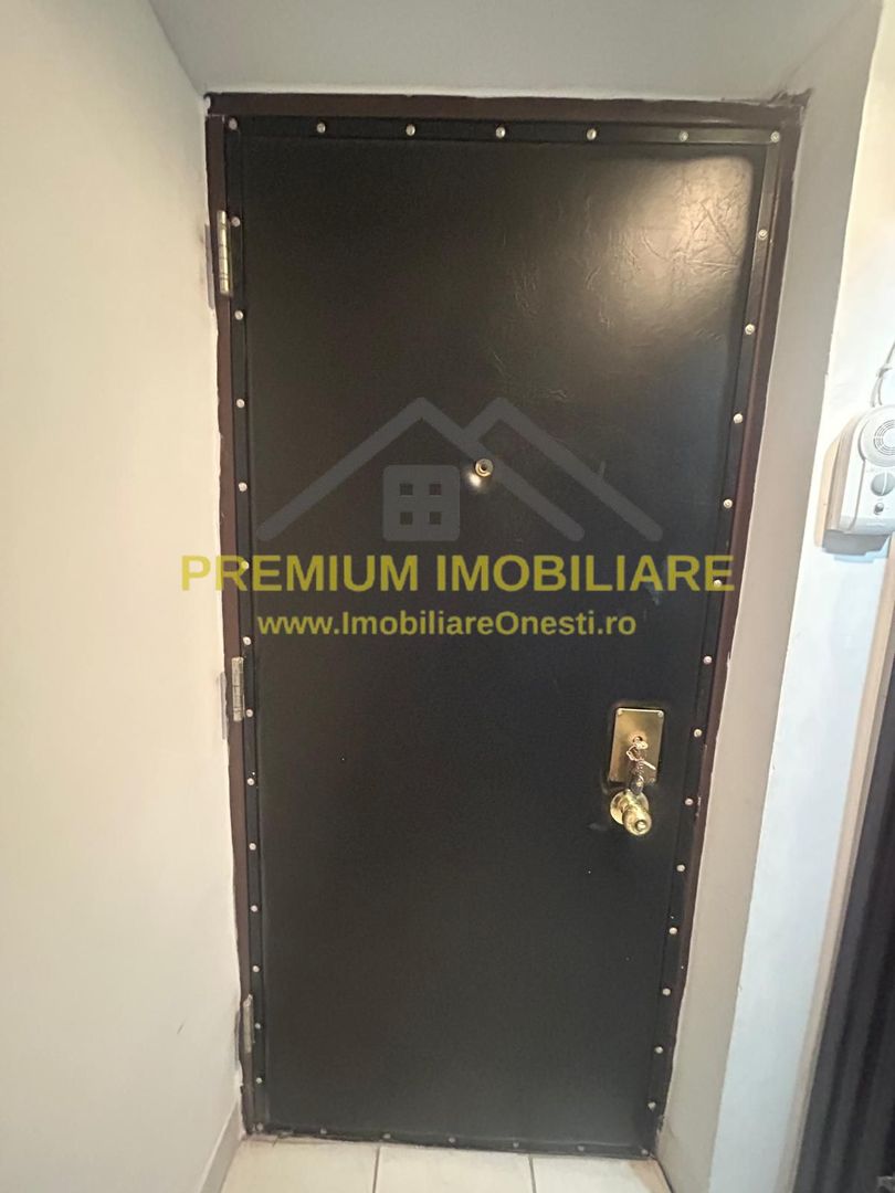 De vanzare Apartament 3 camere zona de jos - Poză 16