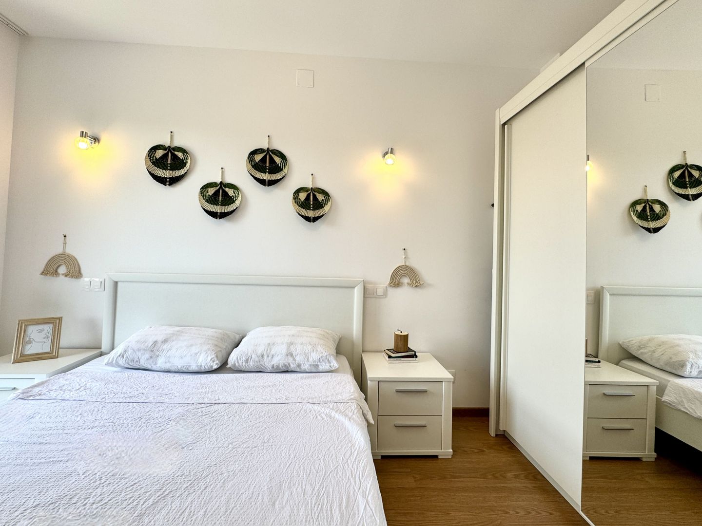 Apartament de închiriat 2 camere - vedere pădure - Poză 2