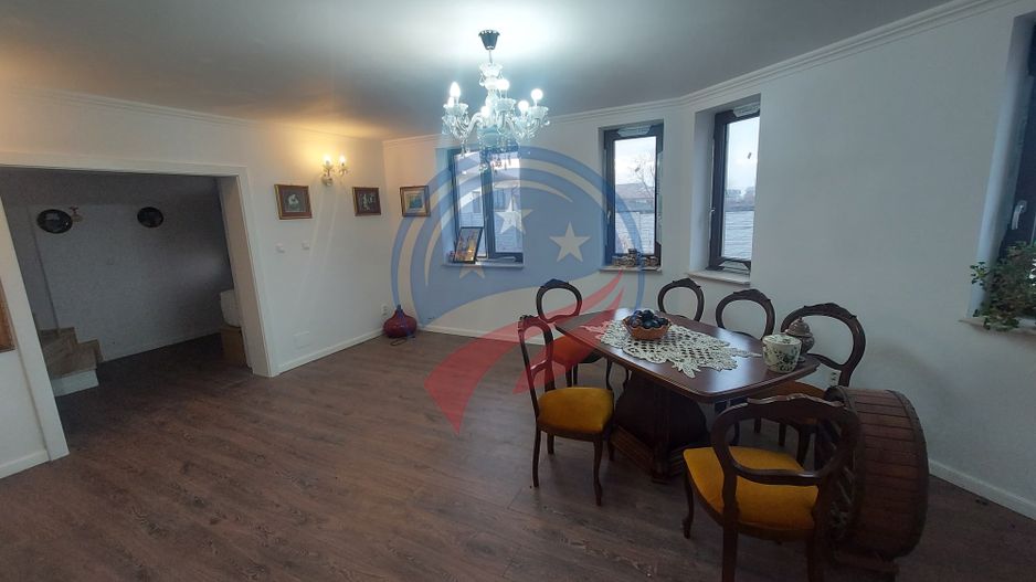 Casă de vacanta în Șimnicu de Jos - Poză 12