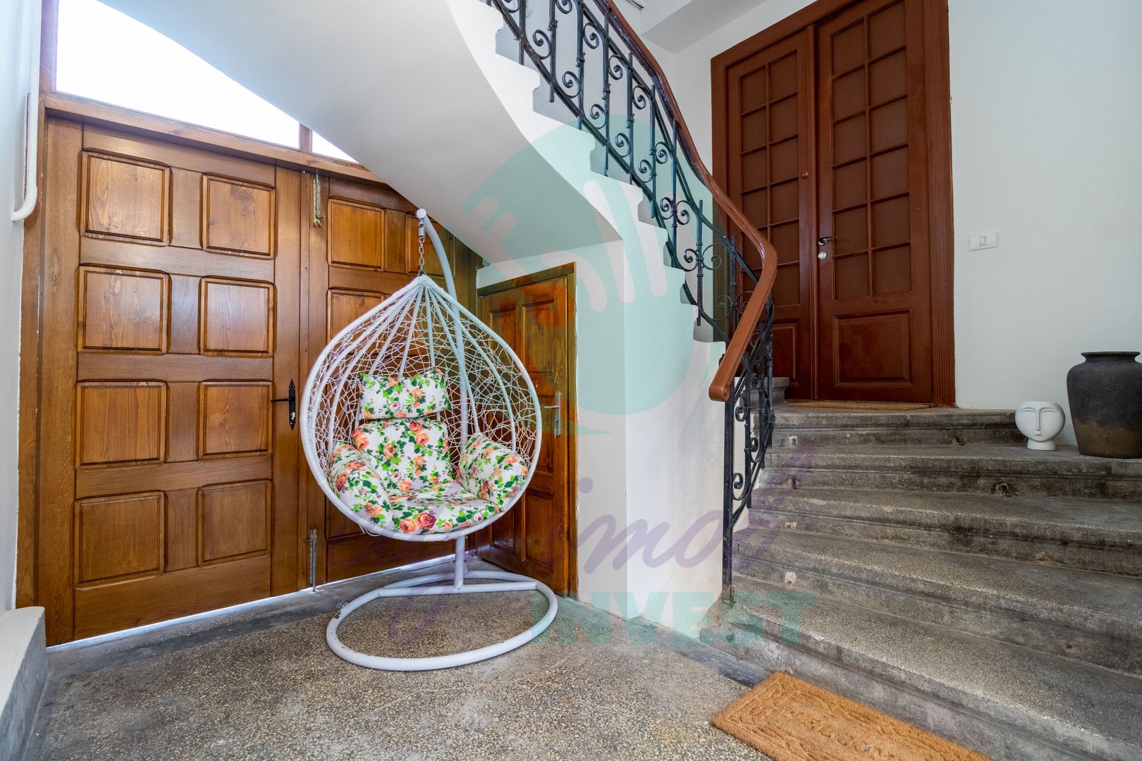 Vila interbelica AIRBNB "la cheie" - Poză 19