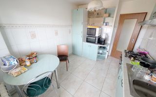 Vanzare Apartament 3 camere Curtea de Arges, Judetul ARGES - Poză 10