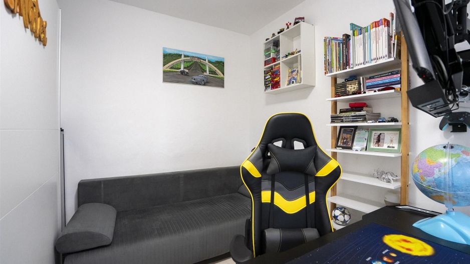 Apartament cu 2 camere complet renovat  Iosia - Poză 4