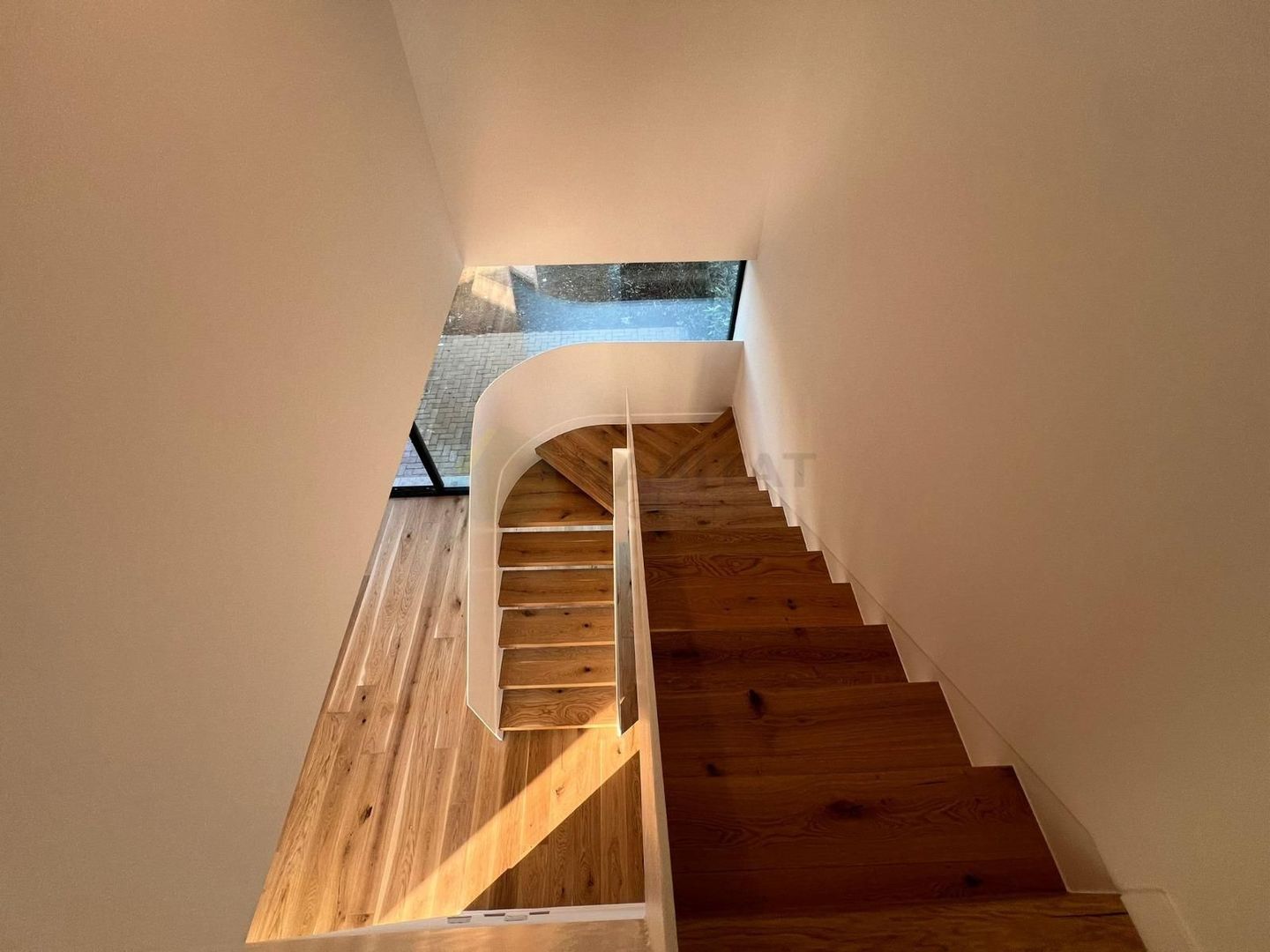 VILĂ DE LUX DE ÎNCHIRIAT | AMBER FOREST | TUNARI - Poză 7