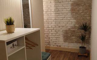 Garsoniera Piata Sfatului,uiltracentral! - Poză 3