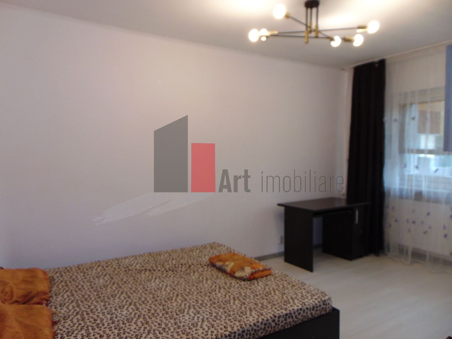 Apartament cu o camera, garsoniera Titan metrou - Poză 4