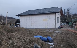 Casă nouă cu 3 camere, teren de 450 mp - Poză 4