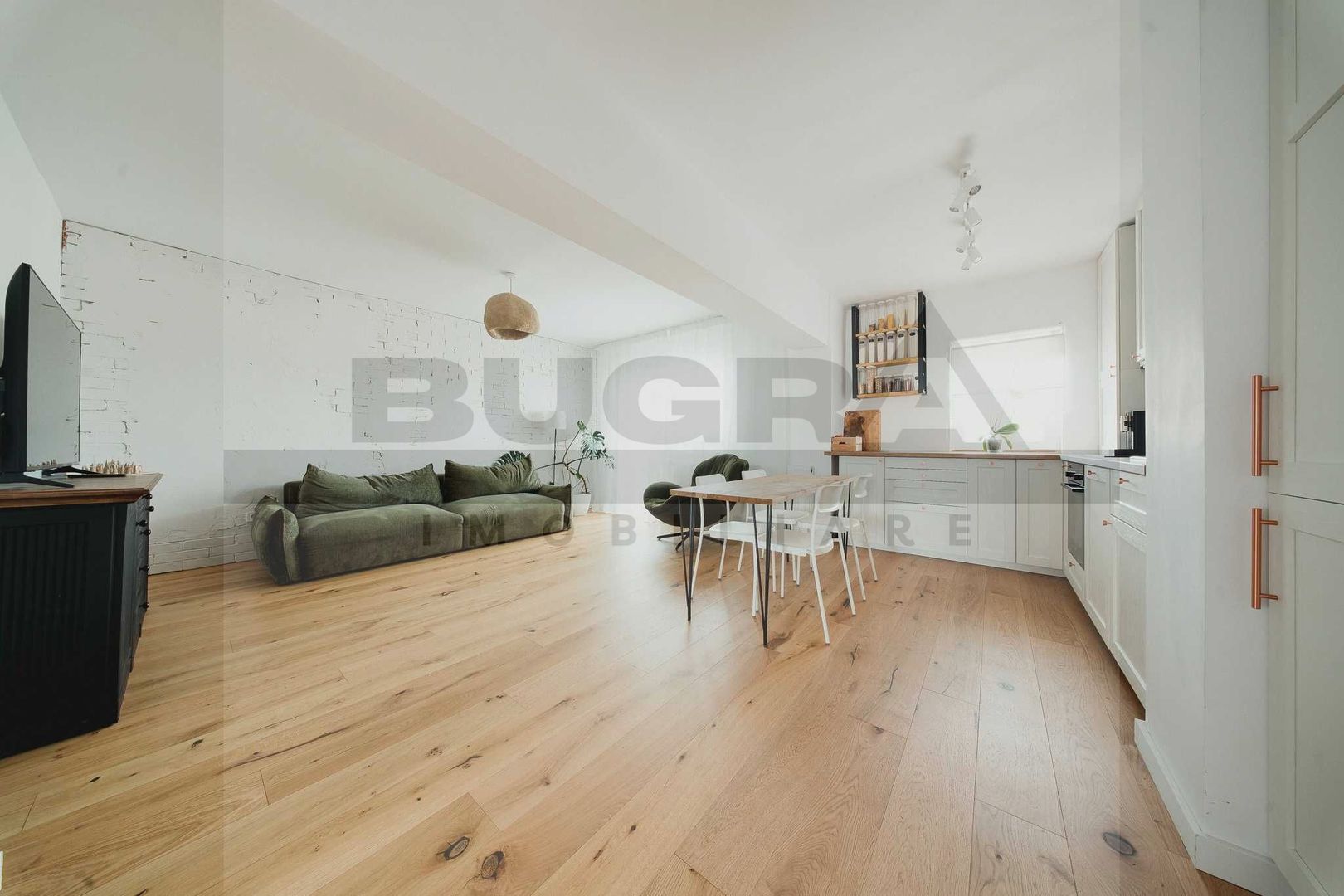 Apartament de 3 camere, complet renovat, zona Piata Flora - Poză 2