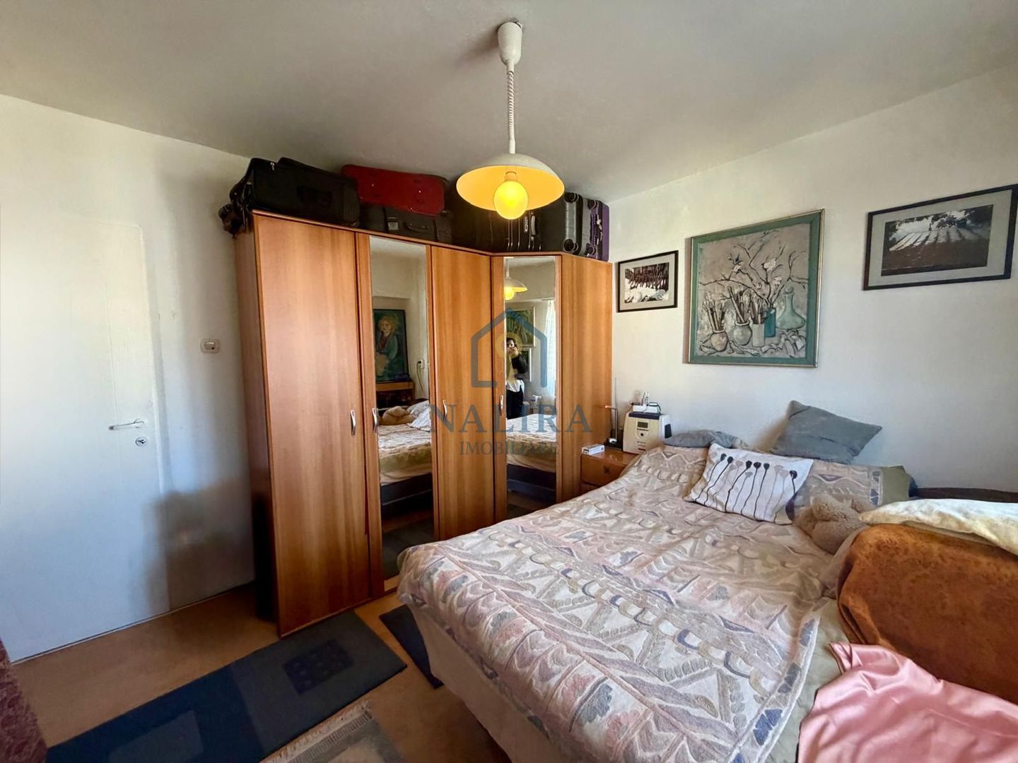 Apartament cu 3 camere de vânzare + garaj - Poză 3