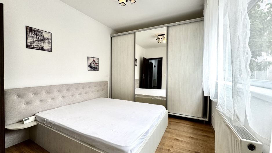 Apartment 2 camere, decomandat,  loc de parcare, Complexul Studențesc - Poză 5