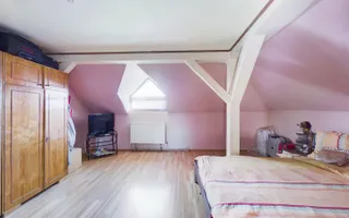 Vilă cu 6 camere în zona Alfa - Poză 12
