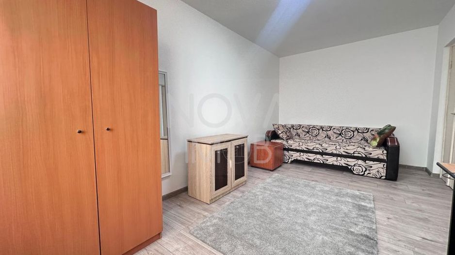 Garsoniera de inchiriat, parter, Strada Siretului - Poză 1