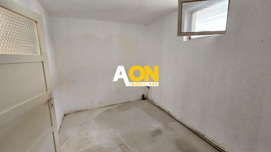 Casa 5 camere, 369 mp teren, zona Centru, pretabila pentru birouri - Poză 9