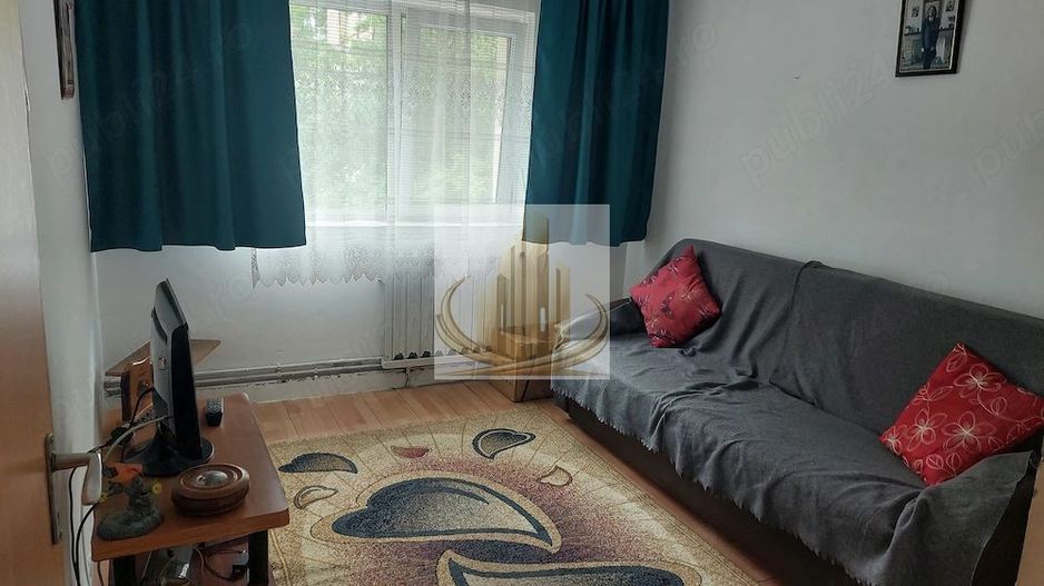Apartament cu 4 camere Et. 1 Calea Lipovei - Poză 2