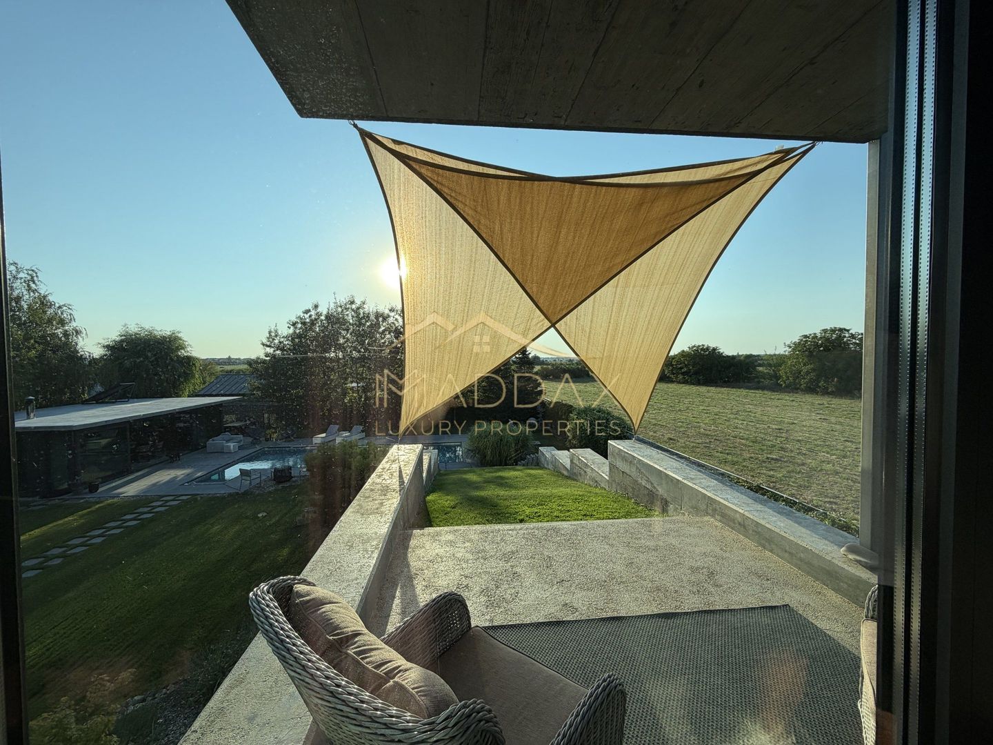 Vila Exclusivista *2223mp teren* / Piscina proprie / 5 garaje / Otopeni - Poză 28