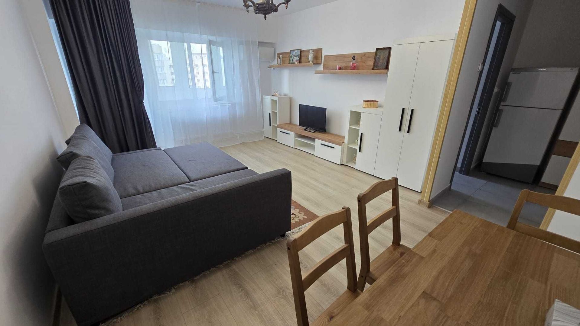 De Inchiriat Garsonieră decomandată, renovată complet, Nerva Traian - Poză 1