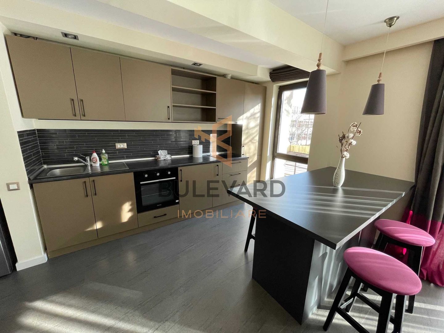 Apartament cu 2 camere in Vila, zona Iulis Mall! - Poză 3