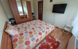 Apartament 3 camere semidecomandat | Orșova Central | 64 mp, etaj 3 - Poză 3