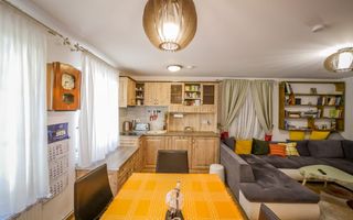 Casă individuală cu 5 camere și curte proprie - în Cisnădioara - Poză 5