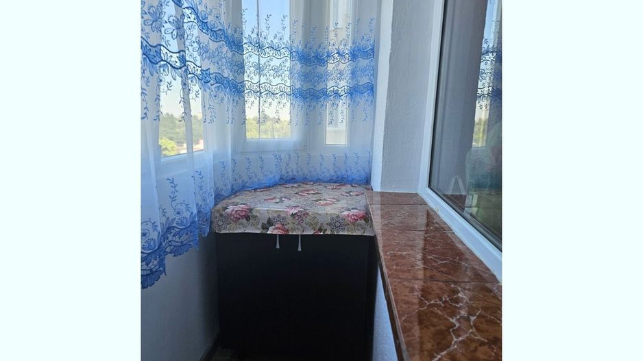 De vanzare Apartament spațios cu 4 camere, sos. Oltenitei, sector 4 - Poză 11