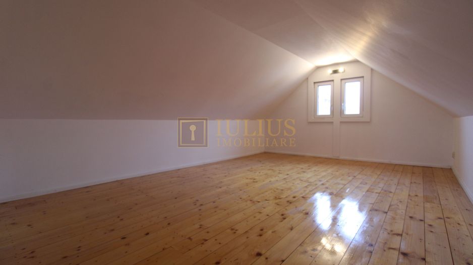 Casa individuala, zona Brytim, 4 camere + 2 bai, centrala proprie. - Poză 29