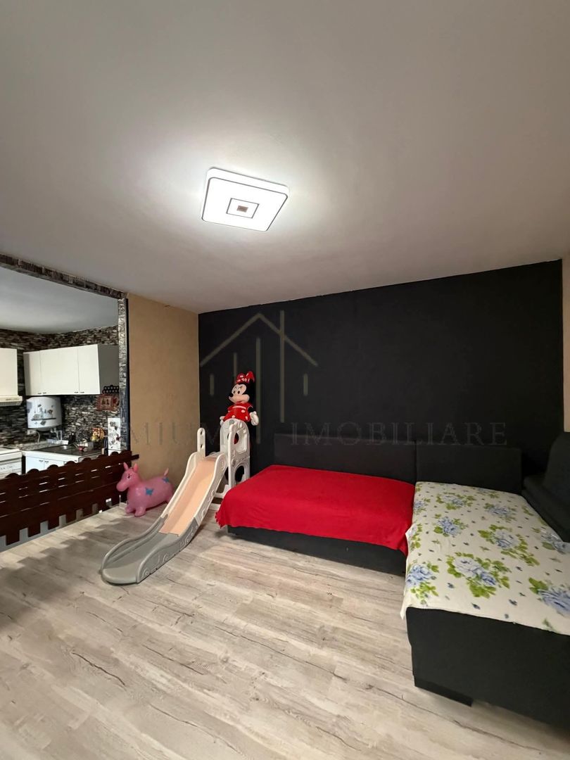 Casă individuală din lemn - Caiuti - Poză 9