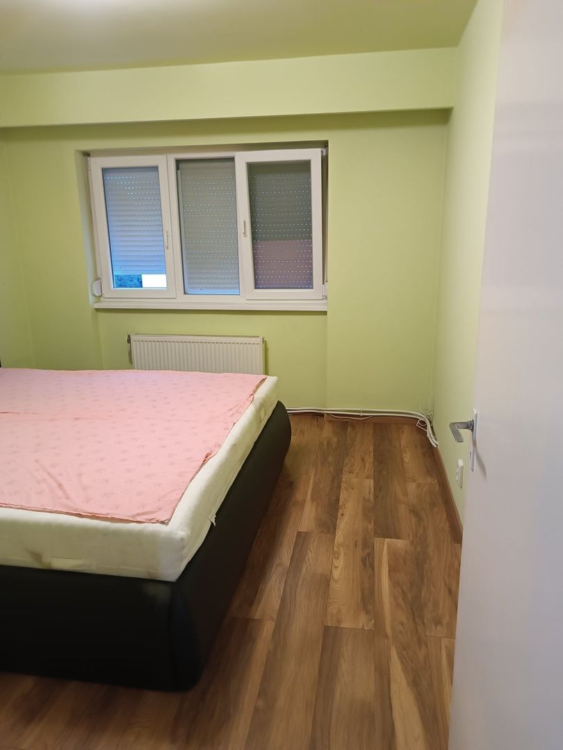 Apartament 3 camere, Aleea Ipotesti, Solidaritatii - Poză 2