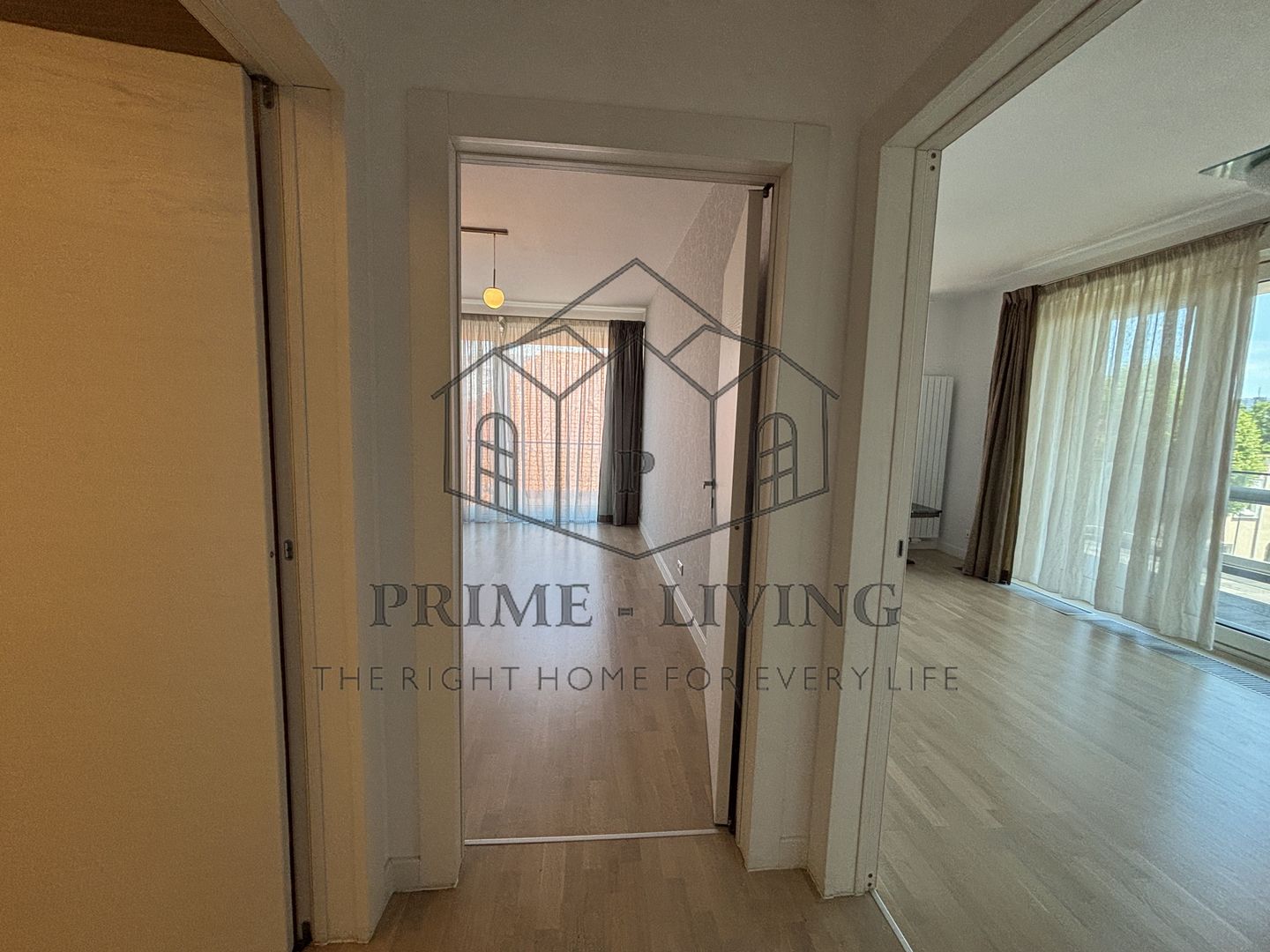APARTAMENT DE LUX CU 4 CAMERE IN DOROBANTI CAPITALE - Poză 19