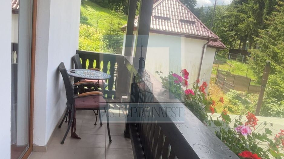 Pensiune superbă de închiriat in Predeal - Poză 17
