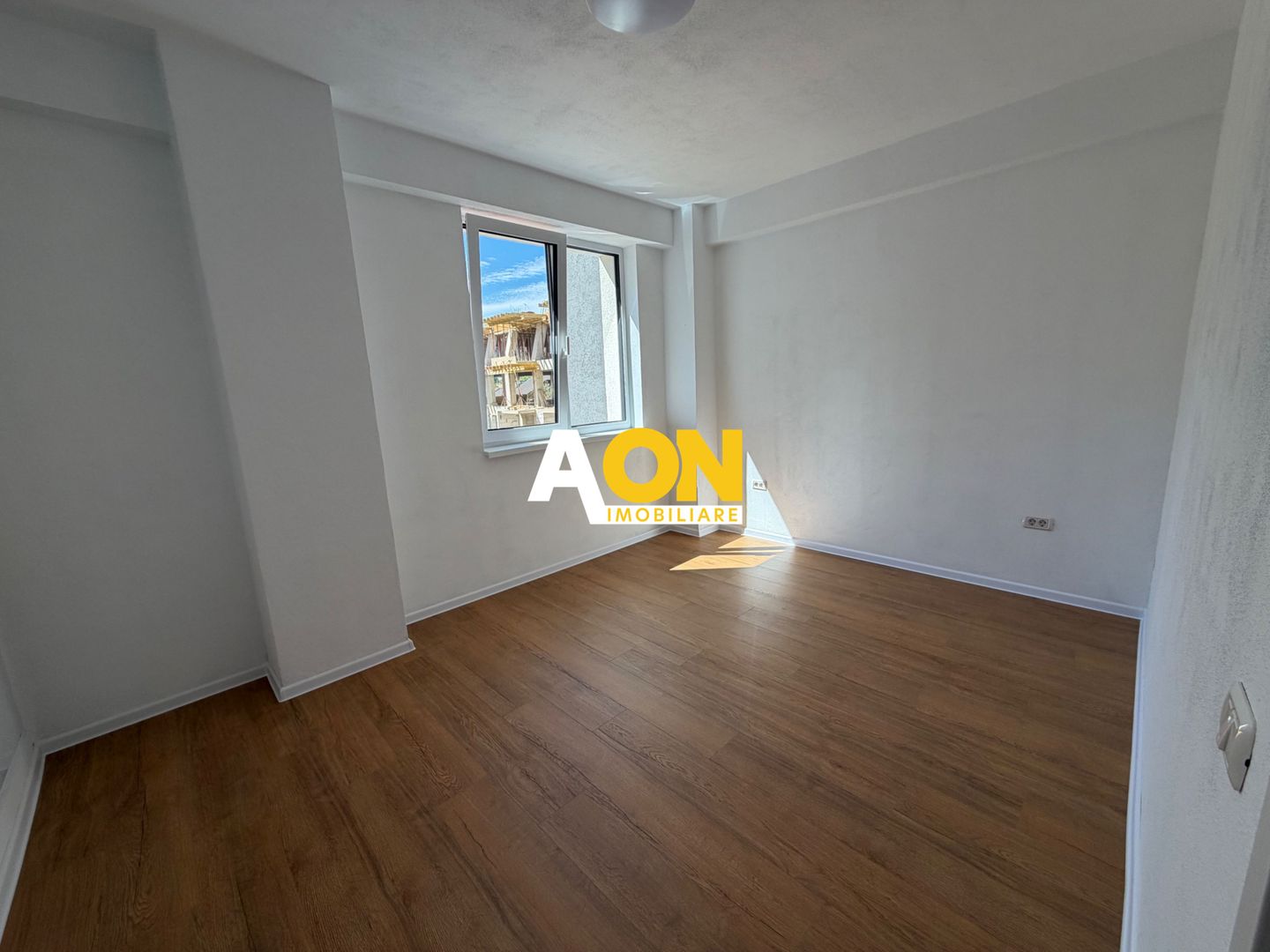 Apartament 3 Camere | Bloc Nou | 2 Băi | 72mp - Poză 5